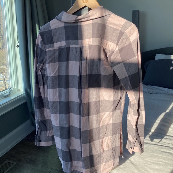 Very cute GUC O’Neil plaid tunic - Picture 3 of 6